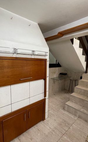 Casa à venda com 420m², 4 quartos e 2 vagas