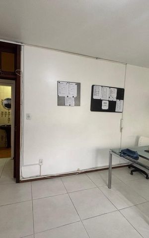Casa à venda com 420m², 4 quartos e 2 vagas