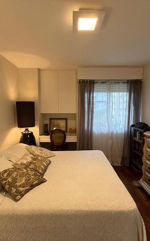 Apartamento à venda com 218m², 3 quartos e 2 vagas Apartamento à venda com 218m², 3 quartos e 2 vagasQuarto