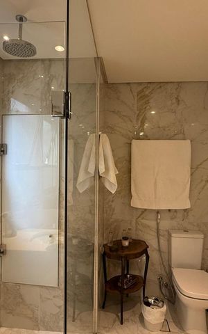 Apartamento à venda com 218m², 3 quartos e 2 vagas Apartamento à venda com 218m², 3 quartos e 2 vagasBanheiro
