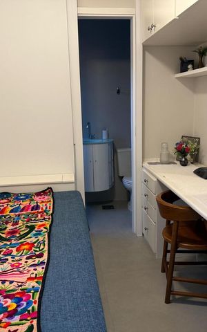 Apartamento à venda com 218m², 3 quartos e 2 vagas Apartamento à venda com 218m², 3 quartos e 2 vagasQuarto