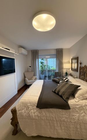 Apartamento à venda com 218m², 3 quartos e 2 vagas Apartamento à venda com 218m², 3 quartos e 2 vagasQuarto
