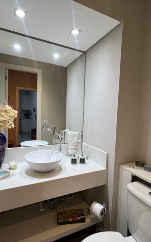 Apartamento para alugar com 142m², 3 quartos e 1 vaga Apartamento para alugar com 142m², 3 quartos e 1 vagaBanheiro