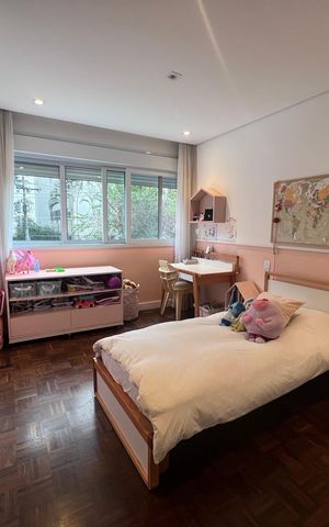 Apartamento para alugar com 142m², 3 quartos e 1 vaga Apartamento para alugar com 142m², 3 quartos e 1 vagaQuarto