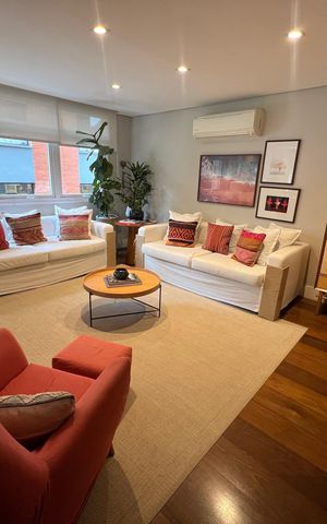 Apartamento para alugar com 142m², 3 quartos e 1 vaga Apartamento para alugar com 142m², 3 quartos e 1 vagaSala