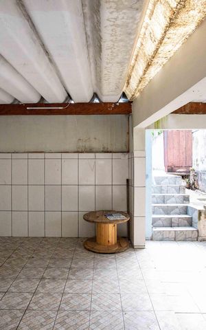 Casa à venda com 105m², 2 quartos e 1 vagaGaragem