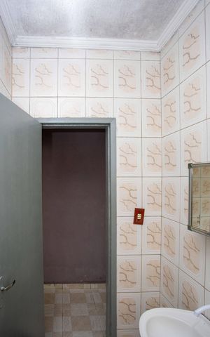 Casa à venda com 105m², 2 quartos e 1 vagaBanheiro