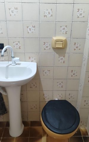 Studio para alugar com 40m², 1 quarto e sem vaga Studio para alugar com 40m², 1 quarto e sem vagaBanheiro