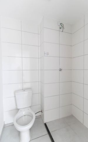 Apartamento à venda com 38m², 2 quartos e sem vaga Apartamento à venda com 38m², 2 quartos e sem vagaBanheiro
