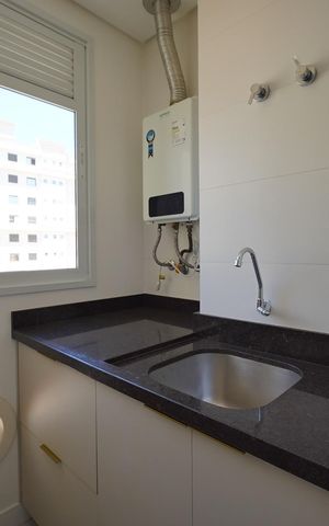 Apartamento para alugar com 82m², 2 quartos e 2 vagasCozinha e Área de Serviço