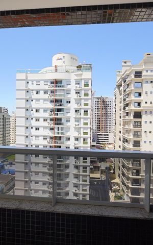 Apartamento para alugar com 82m², 2 quartos e 2 vagasSala - Varanda