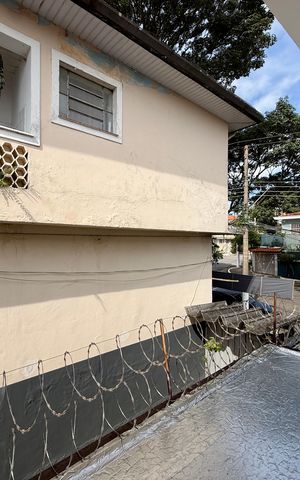 Casa à venda com 215m², 4 quartos e 3 vagas Casa à venda com 215m², 4 quartos e 3 vagasVista Quarto 2