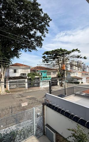 Casa à venda com 215m², 4 quartos e 3 vagas Casa à venda com 215m², 4 quartos e 3 vagasVista Suíte