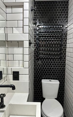 Studio à venda com 34m², 1 quarto e 1 vaga Studio à venda com 34m², 1 quarto e 1 vagaBanheiro