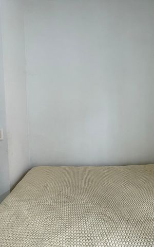 Casa à venda com 180m², 3 quartos e 3 vagas Casa à venda com 180m², 3 quartos e 3 vagasQuarto 2