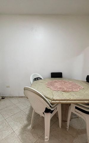 Casa à venda com 180m², 3 quartos e 3 vagas Casa à venda com 180m², 3 quartos e 3 vagasCozinha