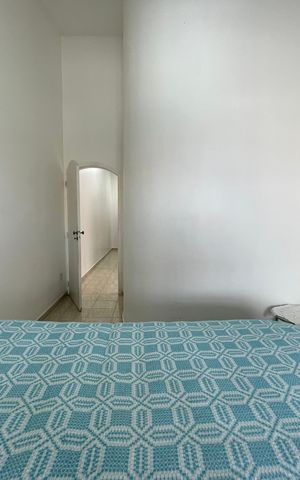 Casa à venda com 180m², 3 quartos e 3 vagas Casa à venda com 180m², 3 quartos e 3 vagasQuarto 1