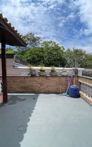 Casa à venda com 180m², 3 quartos e 3 vagas Casa à venda com 180m², 3 quartos e 3 vagasVaranda do Quarto 1