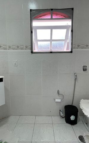 Casa à venda com 180m², 3 quartos e 3 vagas Casa à venda com 180m², 3 quartos e 3 vagasBanheiro do Quarto 1