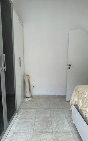 Casa à venda com 180m², 3 quartos e 3 vagas Casa à venda com 180m², 3 quartos e 3 vagasQuarto 2