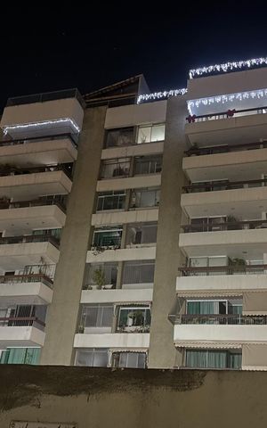 Apartamento para alugar com 338m², 3 quartos e 2 vagas Apartamento para alugar com 338m², 3 quartos e 2 vagasFachada