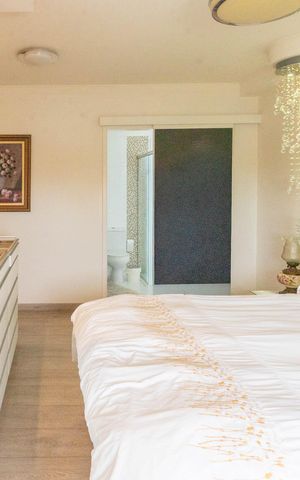 Apartamento à venda com 169m², 3 quartos e 3 vagas Apartamento à venda com 169m², 3 quartos e 3 vagasSuíte 1