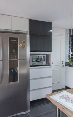 Apartamento à venda com 169m², 3 quartos e 3 vagas Apartamento à venda com 169m², 3 quartos e 3 vagasCozinha