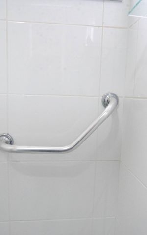 Apartamento à venda com 169m², 3 quartos e 3 vagas Apartamento à venda com 169m², 3 quartos e 3 vagasBanheiro da Suíte 2