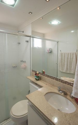Apartamento à venda com 169m², 3 quartos e 3 vagas Apartamento à venda com 169m², 3 quartos e 3 vagasBanheiro da Suíte 3
