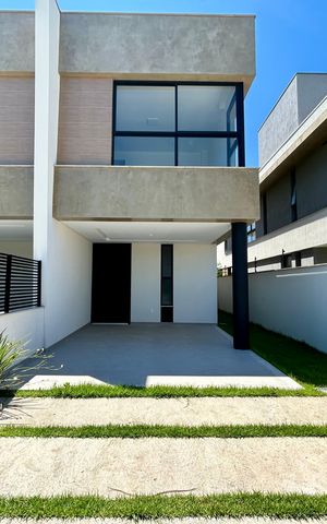 Casa para alugar com 160m², 3 quartos e 2 vagas Casa para alugar com 160m², 3 quartos e 2 vagasFachada
