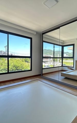Casa para alugar com 160m², 3 quartos e 2 vagas Casa para alugar com 160m², 3 quartos e 2 vagasSuíte