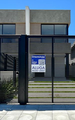 Casa para alugar com 160m², 3 quartos e 2 vagas Casa para alugar com 160m², 3 quartos e 2 vagasFachada