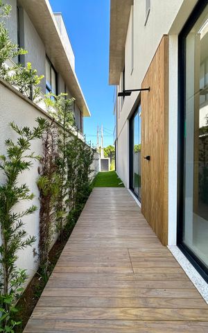 Casa para alugar com 160m², 3 quartos e 2 vagas Casa para alugar com 160m², 3 quartos e 2 vagasÁrea externa