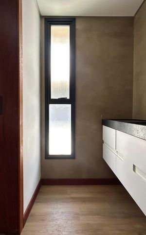 Casa para alugar com 160m², 3 quartos e 2 vagas Casa para alugar com 160m², 3 quartos e 2 vagasBanheiro Social