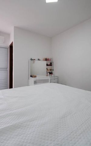 Casa à venda com 100m², 2 quartos e 2 vagasSuíte 1