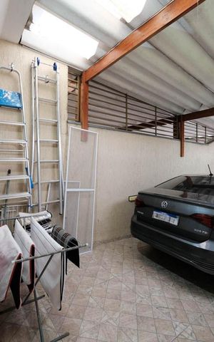 Casa à venda com 100m², 2 quartos e 2 vagasGaragem