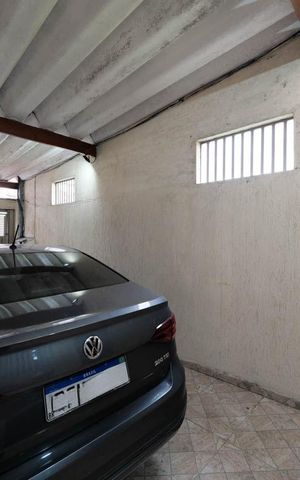 Casa à venda com 100m², 2 quartos e 2 vagasGaragem