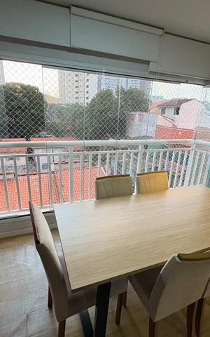 Apartamento para alugar com 51m², 2 quartos e 1 vaga Apartamento para alugar com 51m², 2 quartos e 1 vagaVaranda