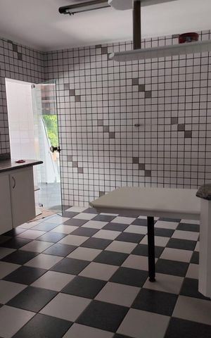 Casa para alugar com 400m², 3 quartos e 6 vagas Casa para alugar com 400m², 3 quartos e 6 vagasCozinha