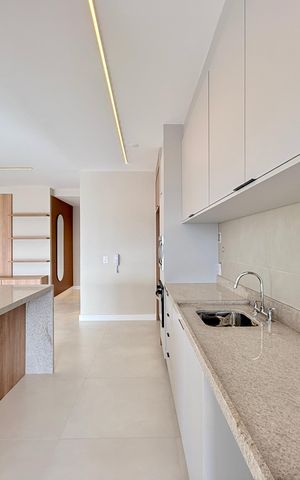 Apartamento à venda com 125m², 3 quartos e 2 vagas Apartamento à venda com 125m², 3 quartos e 2 vagasCozinha