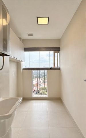 Apartamento à venda com 125m², 3 quartos e 2 vagas Apartamento à venda com 125m², 3 quartos e 2 vagasÁrea de Serviço