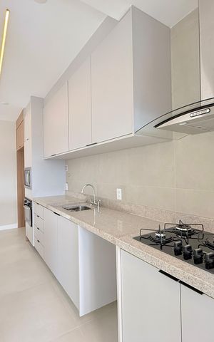 Apartamento à venda com 125m², 3 quartos e 2 vagas Apartamento à venda com 125m², 3 quartos e 2 vagasCozinha