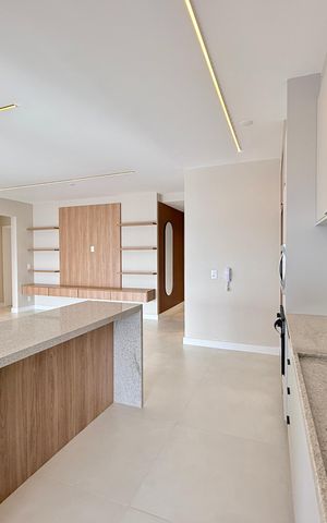 Apartamento à venda com 125m², 3 quartos e 2 vagas Apartamento à venda com 125m², 3 quartos e 2 vagasCozinha