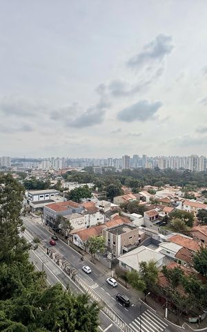 Apartamento à venda com 125m², 3 quartos e 2 vagas Apartamento à venda com 125m², 3 quartos e 2 vagasVista