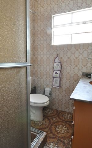 Casa à venda com 145m², 3 quartos e 2 vagasBanheiro do Quarto Suíte