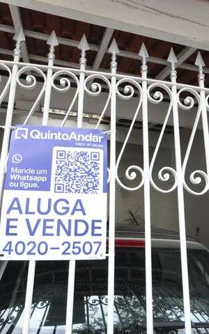 Casa à venda com 145m², 3 quartos e 2 vagasPlaca