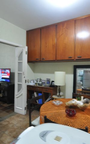 Casa à venda com 145m², 3 quartos e 2 vagasCopa