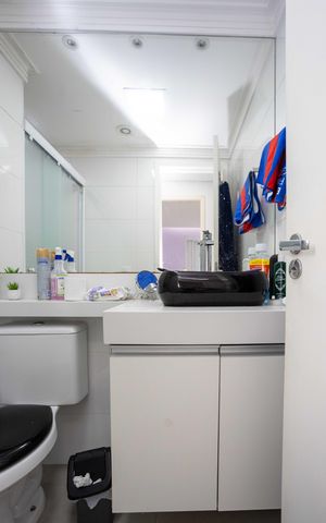 Apartamento à venda com 58m², 2 quartos e 1 vagaBanheiro Social