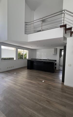 Apartamento à venda com 150m², 1 quarto e 2 vagasSala/Cozinha