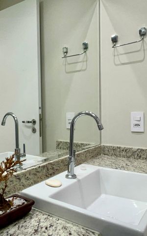 Studio para alugar com 38m², 1 quarto e 1 vaga Studio para alugar com 38m², 1 quarto e 1 vagaBanheiro